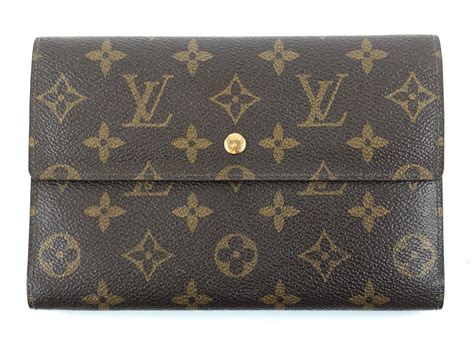 louis vuitton wallet material|louis vuitton wallet women's.